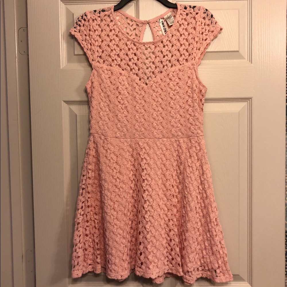 ❗️SALE❗️Soft Pink Lace Dress